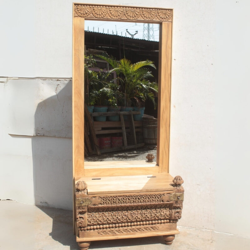 Vintage Wooden Dressing Table with Ornate Mirror and Storage – Classic Style Vanity for Bedroom or Dressing Room Decor