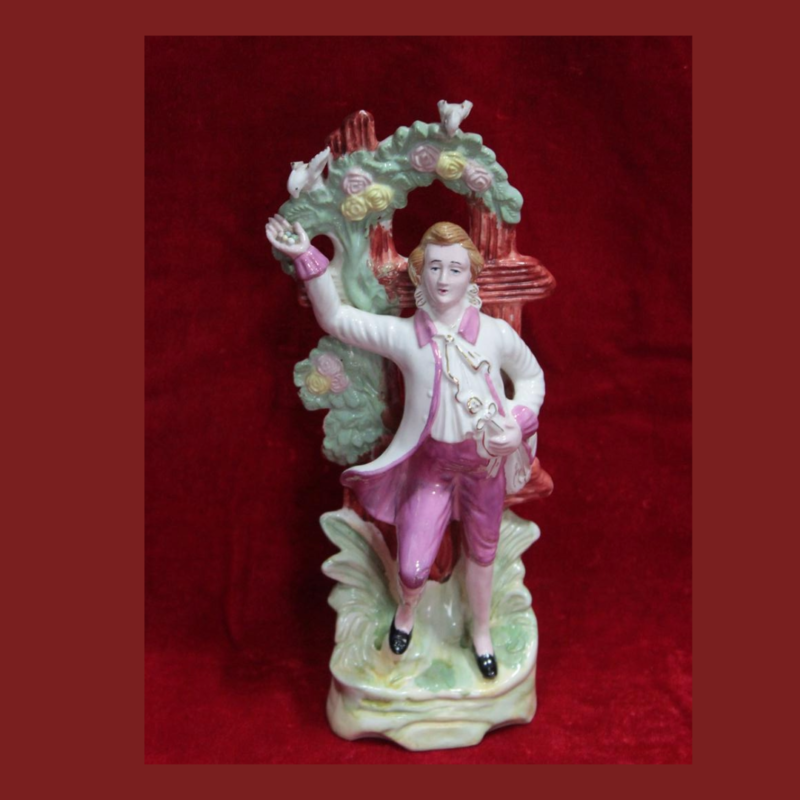 Vintage Ceramic Figurine – Retro Halloween Collectible Display Piece