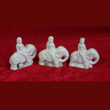 Antique Porcelain Elephant Trio – Old-Fashioned Toy Figures / Halloween Gift Idea
