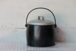 Old Vintage 4Quarts Cast Iron Pot Antique Home Decor Collectible Made in England - Image 2