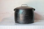 Old Vintage 2 and Half Gallons Cast Iron Pot Antique Decor Collectible Made in England