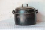 Old Vintage 2 and Half Gallons Cast Iron Pot Antique Decor Collectible Made in England