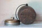 Old Vintage 7Quarts Cast Iron Pot Antique Home Decor Collectible Made in England - Image 4