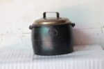 Old Vintage 7Quarts Cast Iron Pot Antique Home Decor Collectible Made in England