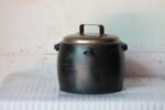 Old Vintage 7Quarts Cast Iron Pot Antique Home Decor Collectible Made in England - Image 2