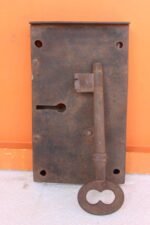 Big Door Iron Lock and Key Old Vintage Very Rare Collectible - Image 3