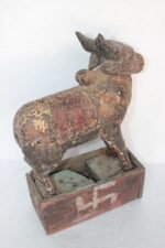 Wooden Indian Hindu Nandi Cow Figurine Antique Old Vintage Home Decor - Image 6