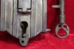 Old Vintage Iron Lock With Key Antique Home Decorative Collectible - Image 4