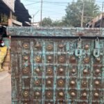 Heritage Trunk Adorn With Metal, and Wood Carving - Image 9