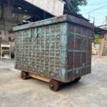 Heritage Trunk Adorn With Metal, and Wood Carving - Image 4