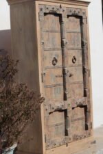 6.10 feet Anglo-Indian Vintage Almirah | Traditional Cupboards - Image 7