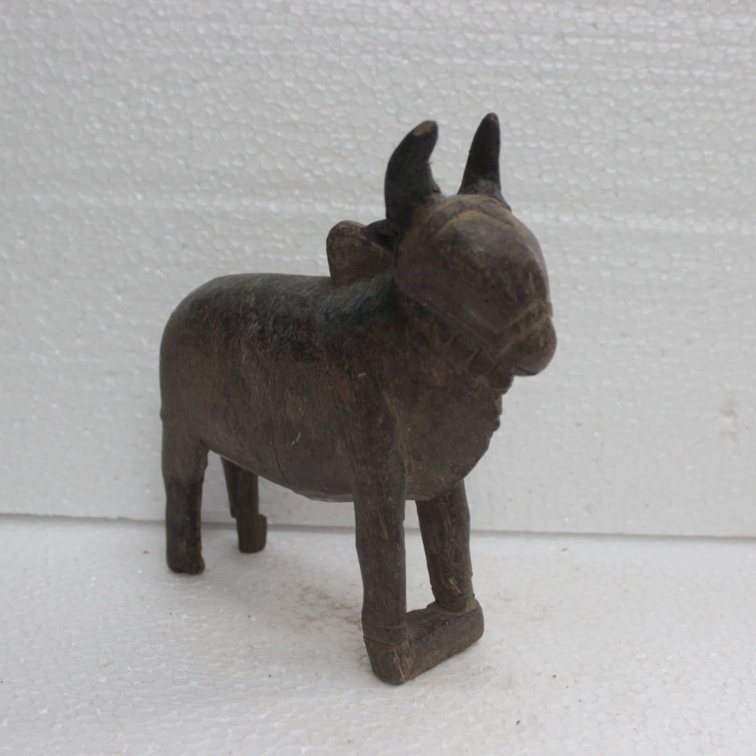 Untitled-2025-04-18T164918.391.png Antique Wooden Nandi Figurine - Image 1