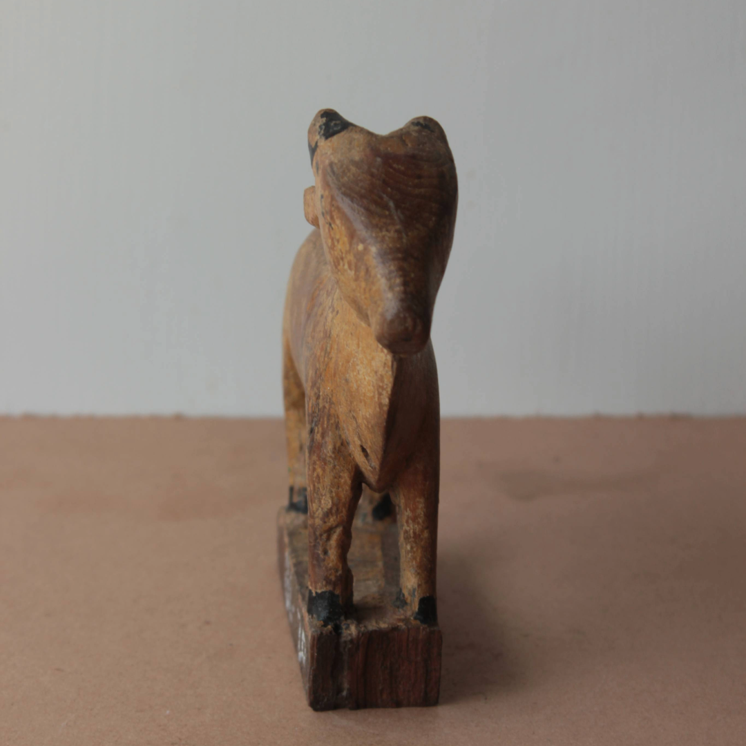 Untitled-2025-04-18T165955.910.png Antique Wooden Nandi Figurine - Image 1