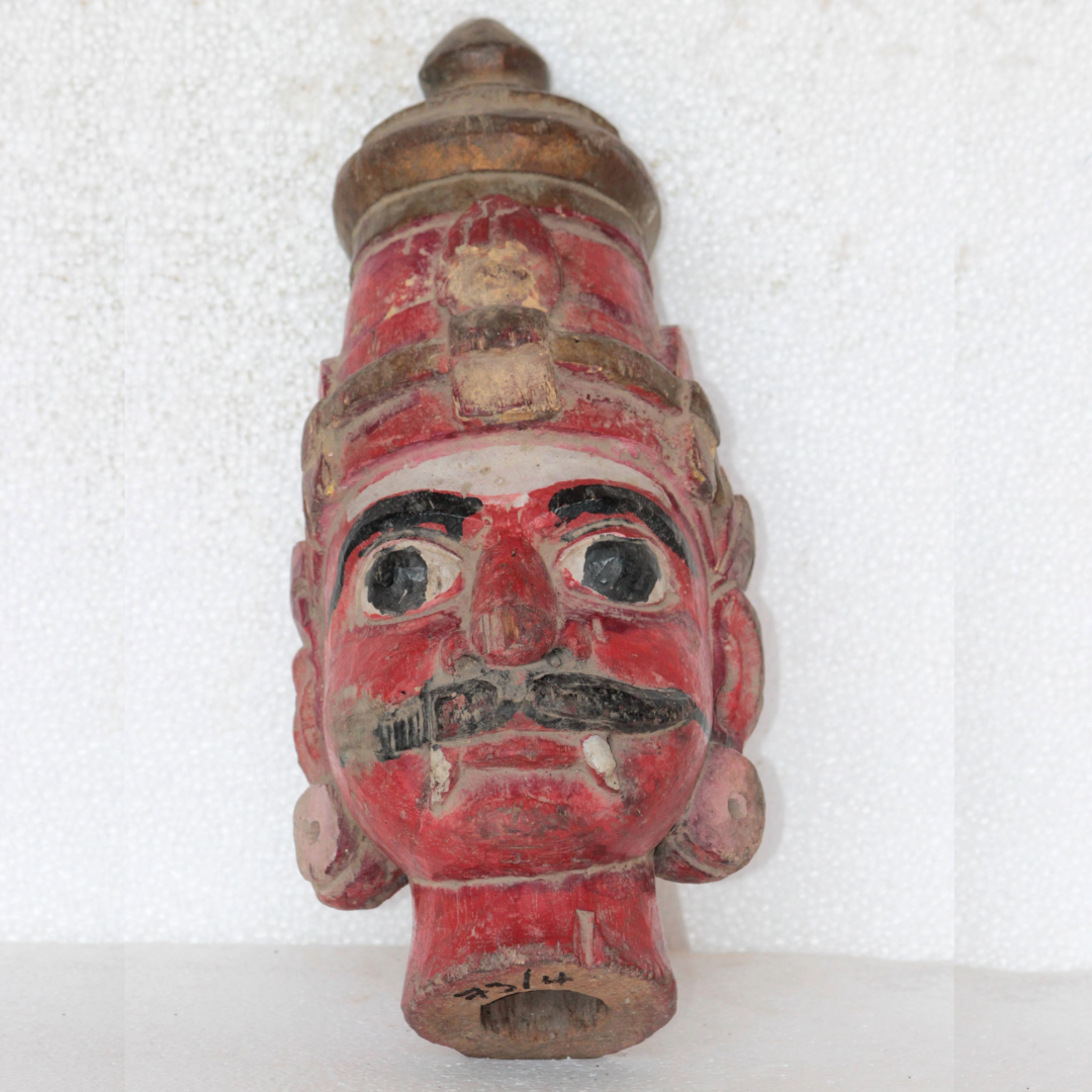 Untitled-2025-07-31T145532.756.png 1900s Old Vintage Wooden Carved Doom Face - Image 1