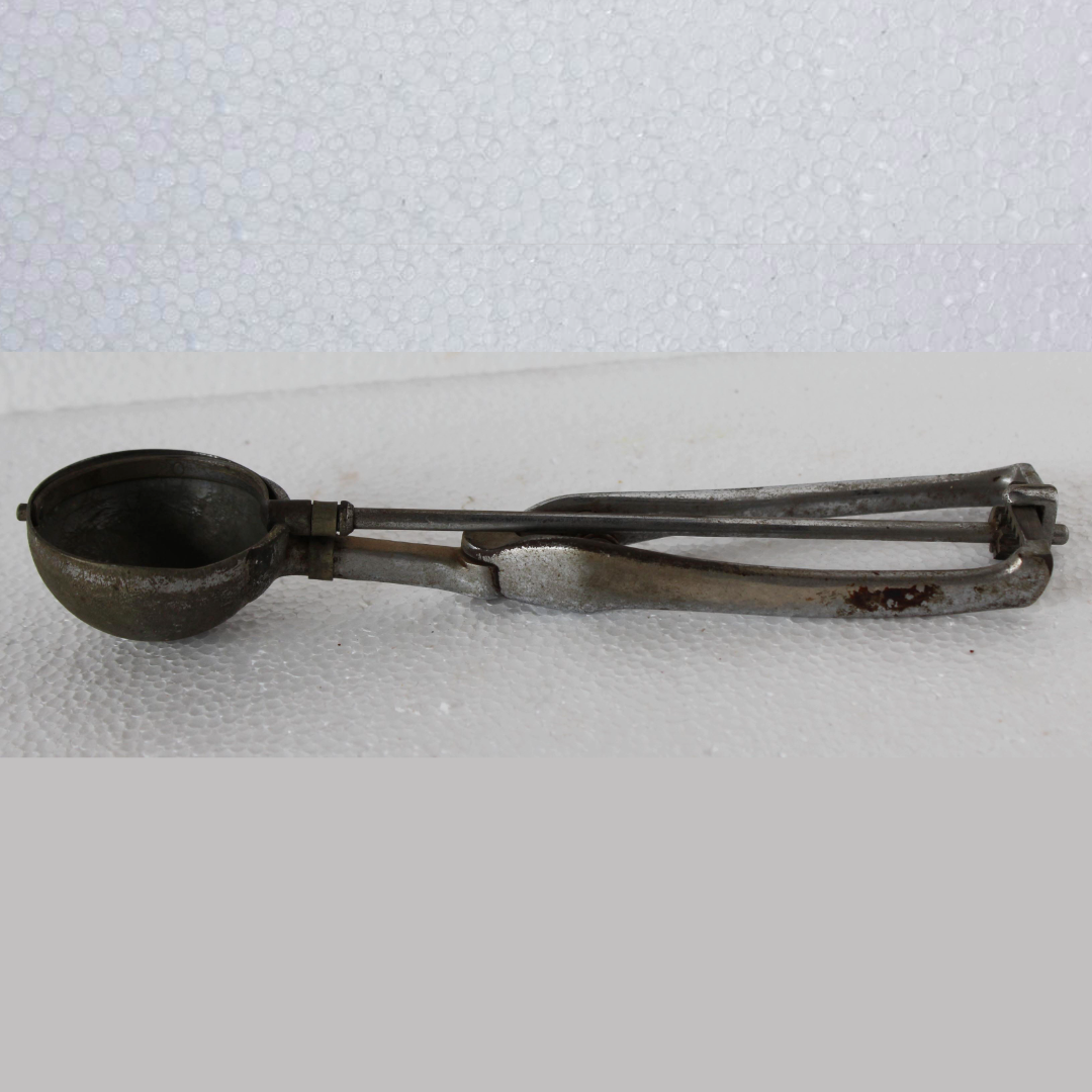 Untitled-63-1.png Antique Metal Ice Cream Spoon – Vintage Kitchenware Collectible, Rustic Decor - Image 1