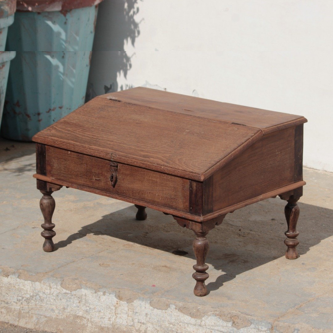 Untitled - September 18, 2024 at 12.24.31 Early 20th Century Indian Hand-Carved Wood Money Box, Men’s Accessories Box - Image 1