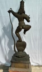 Divine 4-Foot Brass Kaliya Krishna – Exquisite Lost-Wax (Madhuchista Vidhana) Sculpture - Image 5