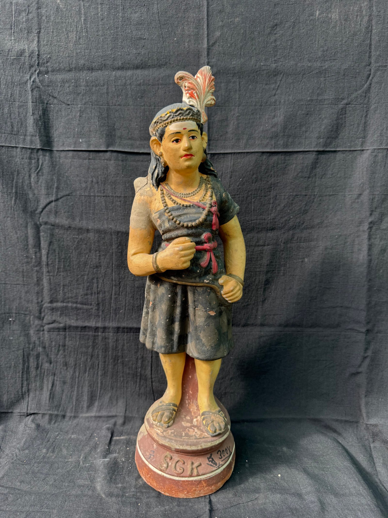 IMG_4734 Majestic 22-Inch Terracotta Golu Doll – Handcrafted Clay Figure for Grand Festive & Home Decor - Image 1