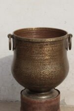 Elegant Antique Brass Planter (Ganglam) – 17 Inch Premium Vintage Decorative Brass Vase - Image 2