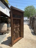Luxurious 7.5 Feet Antique Indian Wooden Door – Intricately Carved South Indian Heritage Masterpiece - Image 15