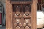 Luxurious 7.5 Feet Antique Indian Wooden Door – Intricately Carved South Indian Heritage Masterpiece - Image 4