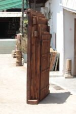 Luxurious 7.5 Feet Antique Indian Wooden Door – Intricately Carved South Indian Heritage Masterpiece - Image 6