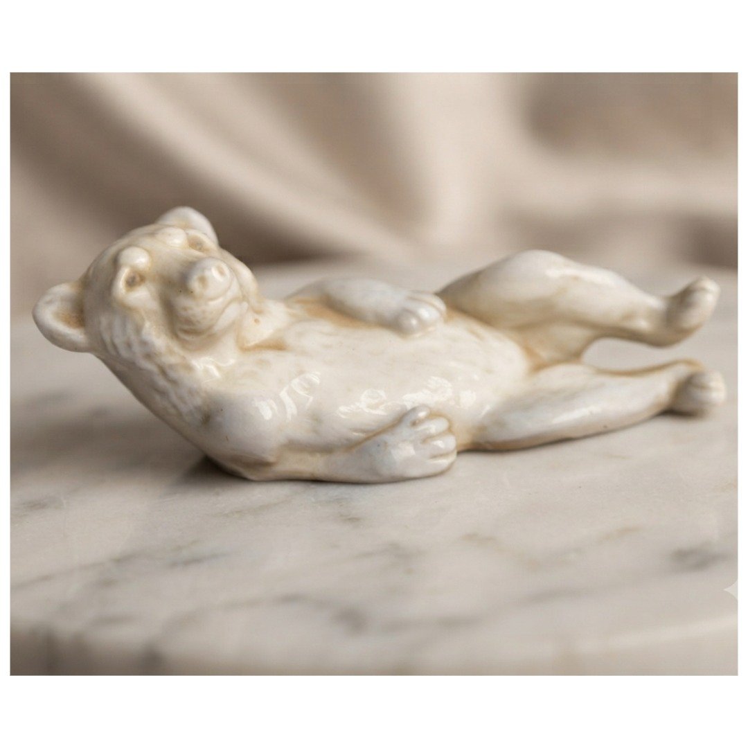 Untitled - June 24, 2026 at 16.27.18 (19) Majestic Vintage Porcelain Lioness Figurine | Rare Antique Collectible Statue | Elegant Ceramic Animal Decor | Timeless Gift for Collectors - Image 1
